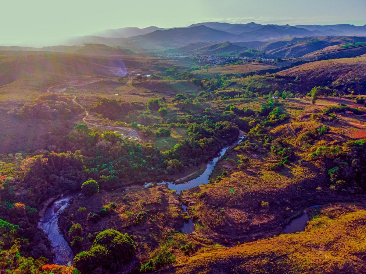 Pousada Casarao Na Serra Варжен-Бонита Экстерьер фото